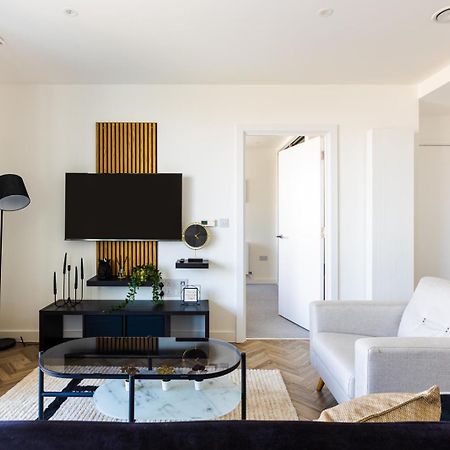 Luxury Apt Near Canary Wharf With Stunning Views Londres Exterior foto